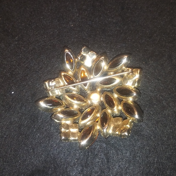 Vintage jeweled brooch - Picture 2 of 2